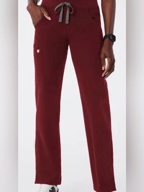 Kade cargo Burgundy Straight-Leg Scrub Pants